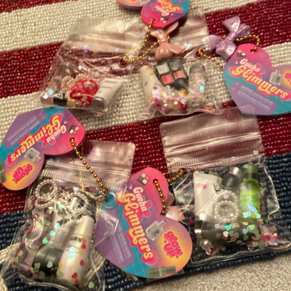 Gacha glimmers